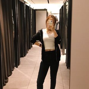 Meet your Posher, Heather